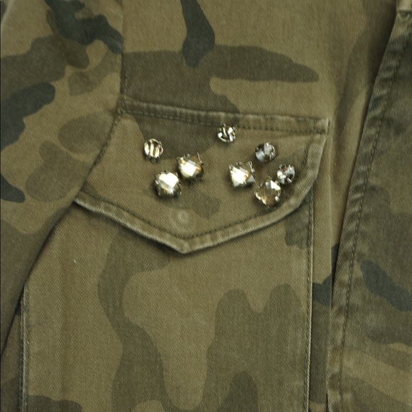 ✨Zara XS Camo Jean Jacket Rhinestones - Picture 2 of 4
